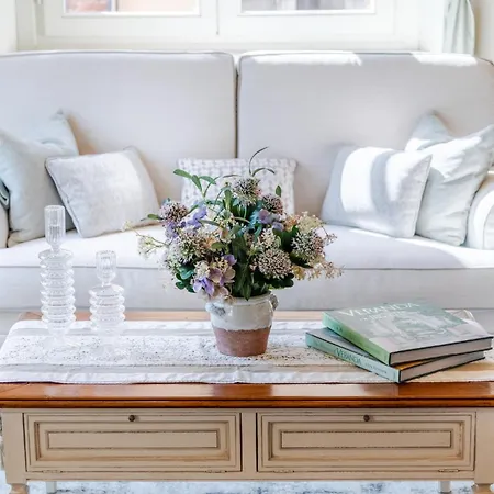 Orsucci Palace شقة