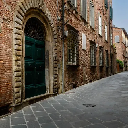 Orsucci Palace