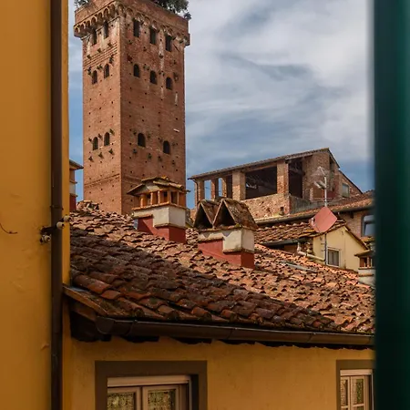 Orsucci Palace *